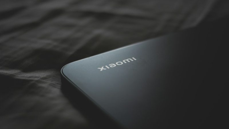Xiaomi revela relógio Watch 5 e fones de ouvido Buds 6