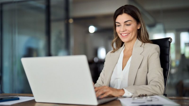 5 passos para voltar ao mercado de trabalho em 2025