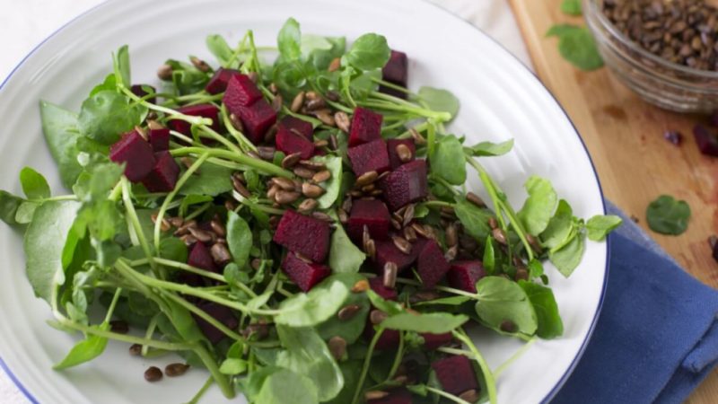 Almoço saudável: 4 receitas com agrião para fortalecer a imunidade