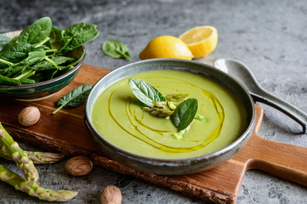 Almoço saudável: 5 receitas para ajudar a combater a retenção de líquido