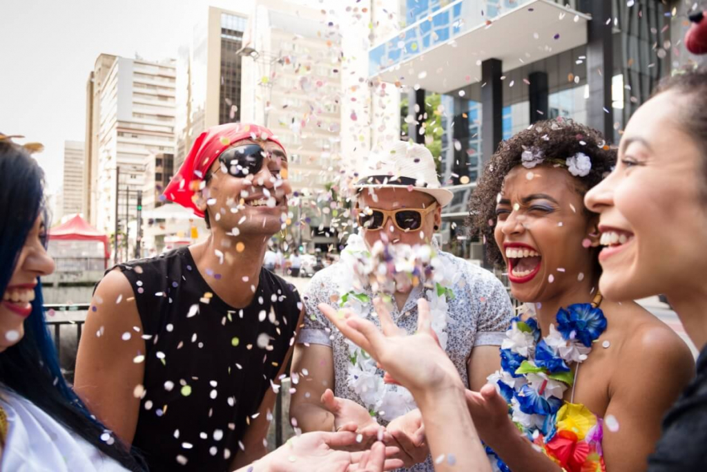 Carnaval sem ressaca: saiba como proteger o corpo e o fígado