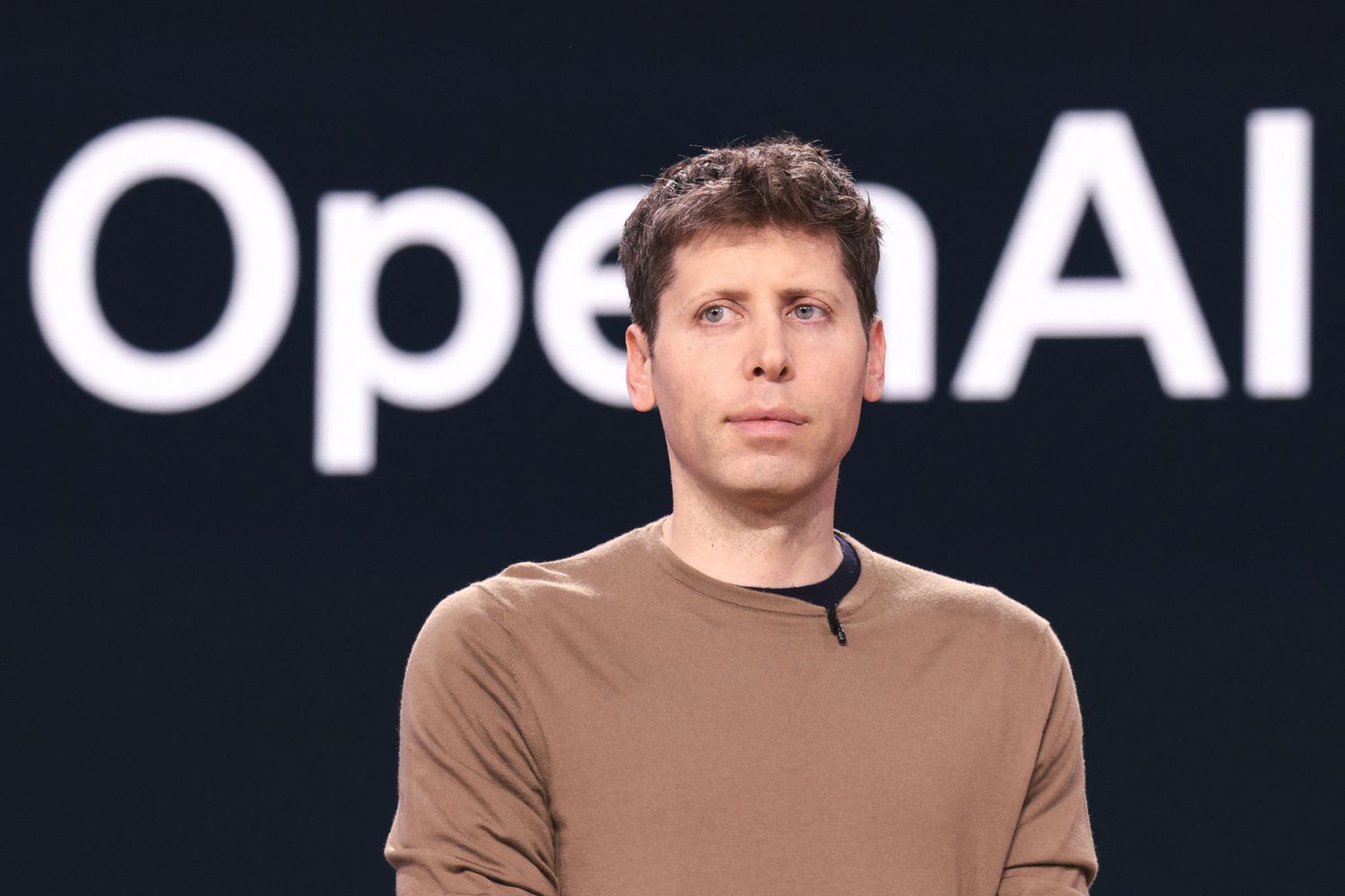 Nenhum bunker irá salvá-lo se a IA ficar fora de controle, diz CEO da OpenAI