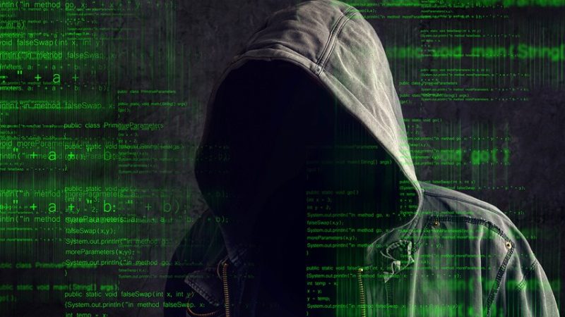 Novo golpe com IA cria falsa realidade de investimento e utiliza aplicativos oficiais