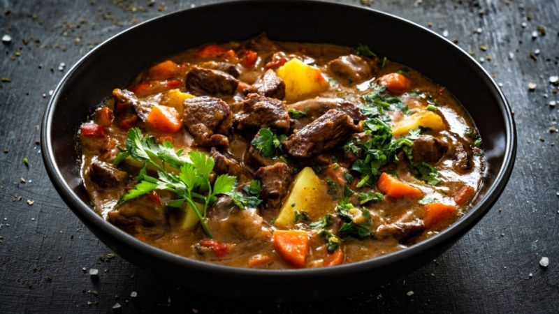 Receitas com músculo: 4 pratos econômicos, práticos e nutritivos para o almoço