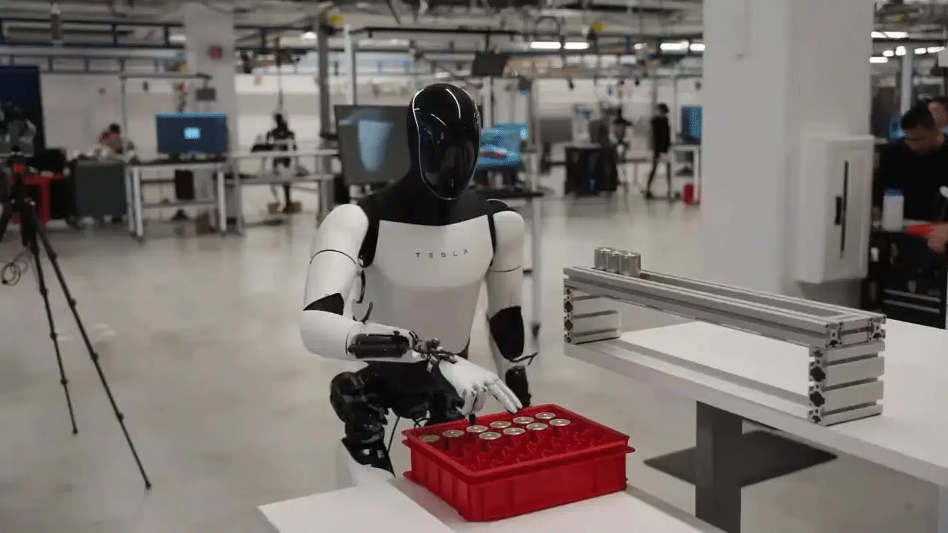 Tesla mata Model S e Model X para fabricar 1 milhão de robôs Optimus