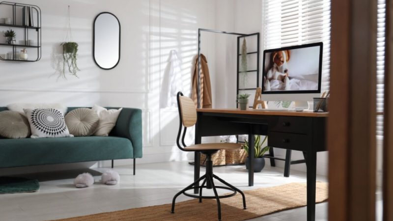 4 dicas para integrar o home office à sala de estar