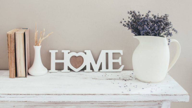 6 dicas para usar placas com frases na decoração