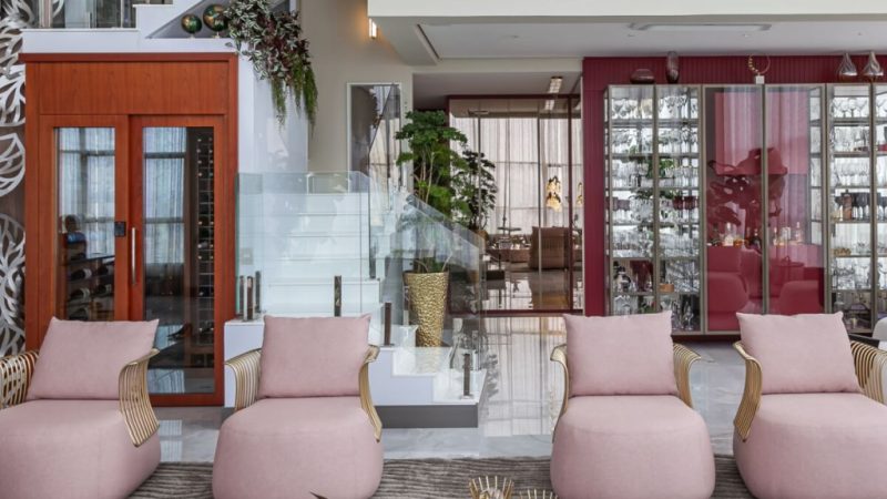 7 formas elegantes de inserir o bar nos projetos residenciais