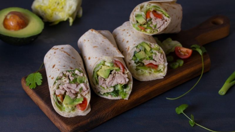 Abacate no lanche da tarde: 4 receitas que ajudam a emagrecer e cuidar do colesterol