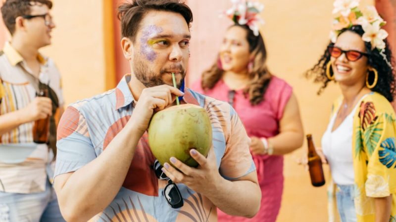 Carnaval e diabetes: veja como curtir a folia sem perder o controle da glicemia