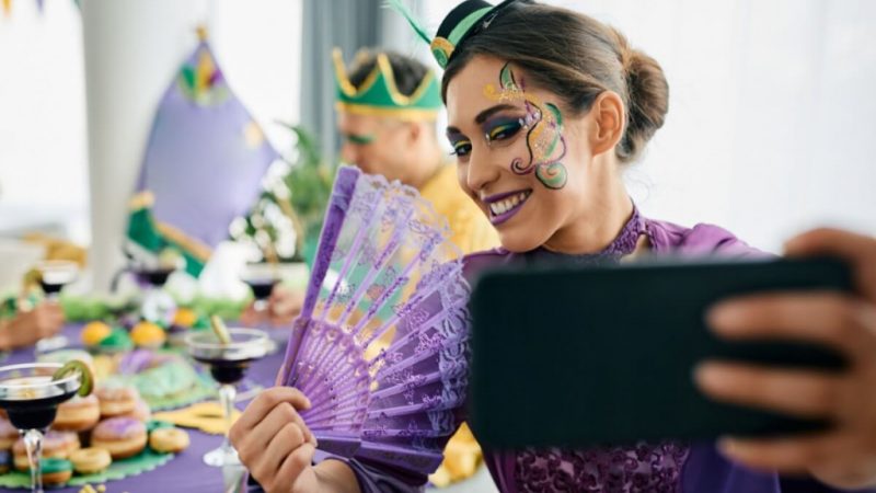 Carnaval e redes sociais: veja como as postagens podem impactar a vida profissional