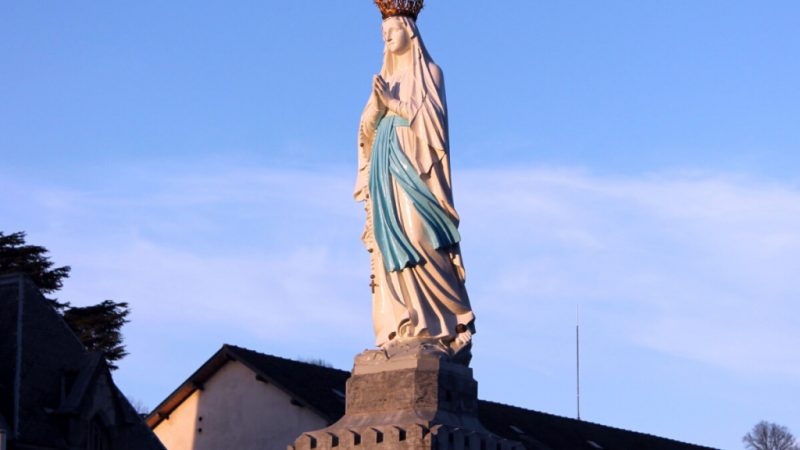 Dia de Nossa Senhora de Lourdes: 5 orações para pedir fé, proteção e saúde