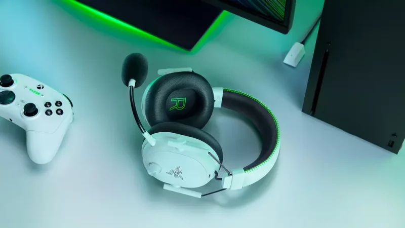 Razer revela o headset BlackShark V3 para Xbox na cor branca