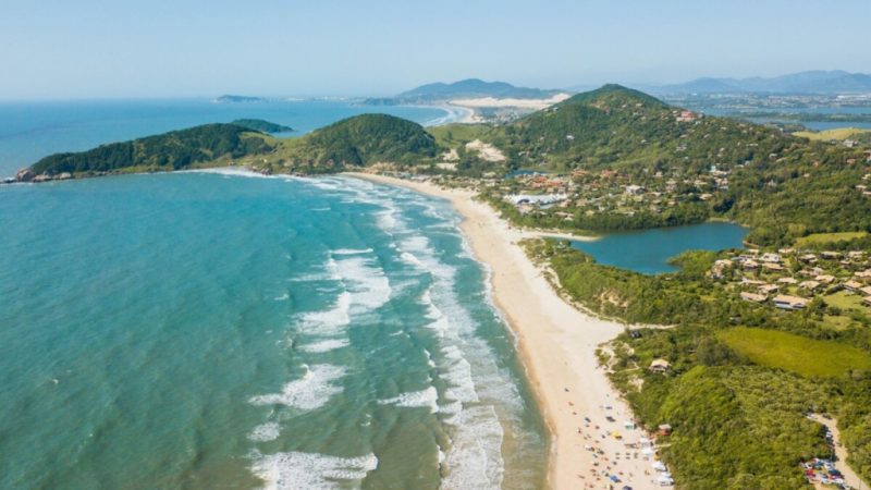 Roteiro 3 dias: o que fazer na Praia do Rosa no verão