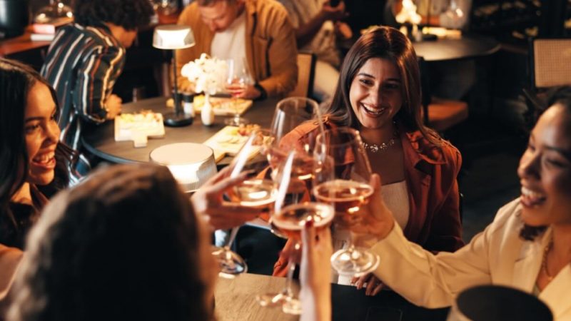 5 motivos que estão levando aniversários, casamentos e confraternizações para restaurantes