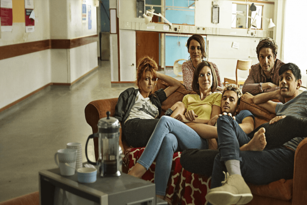 5 séries curtinhas para maratonar em março de 2026