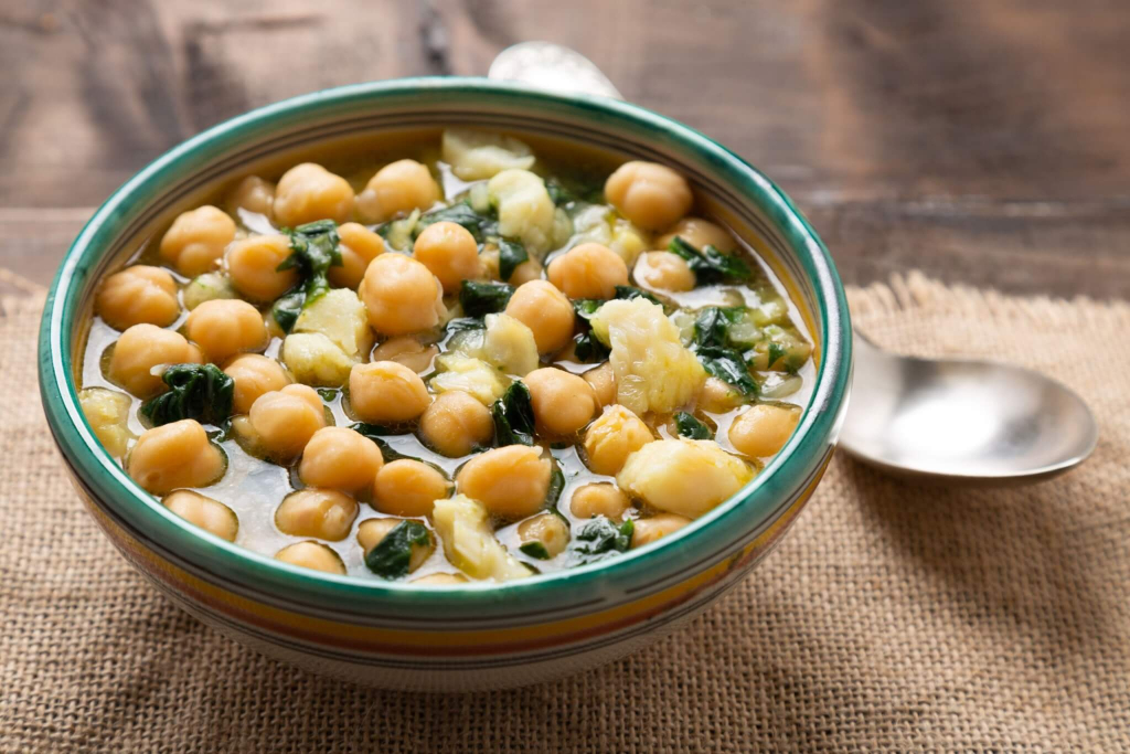 Almoço saudável: 5 receitas leves com grão-de-bico para incluir na dieta