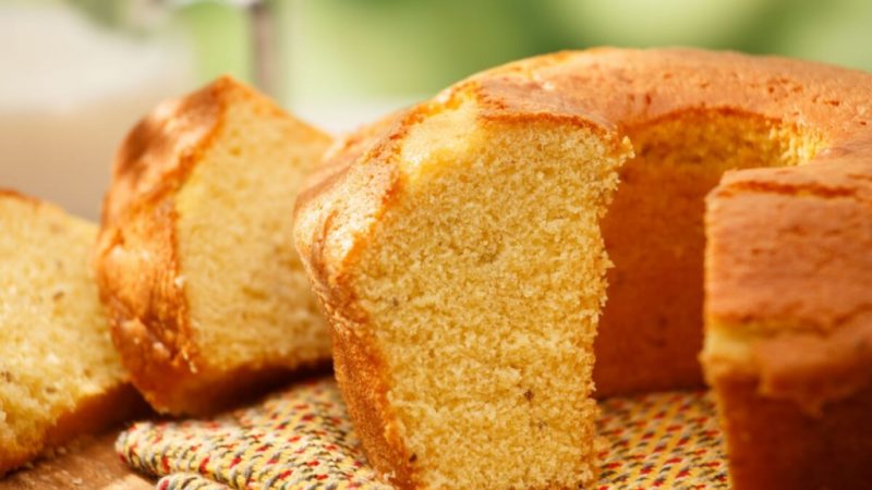 Bolo de fubá: 4 receitas rápidas e deliciosas para o lanche da tarde