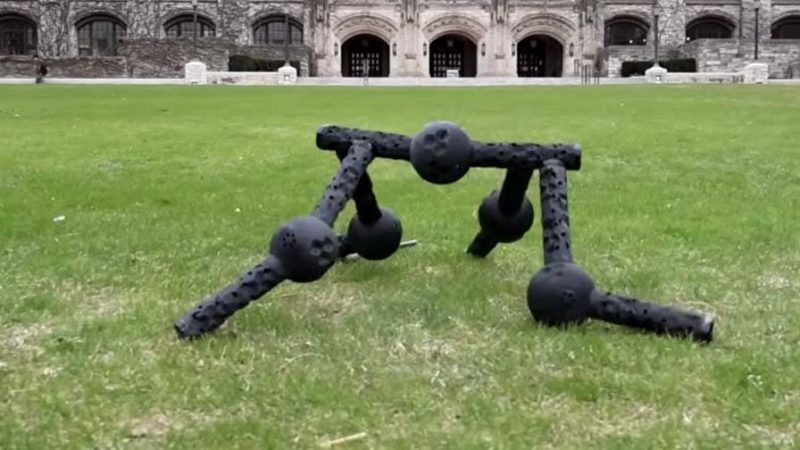 Cientistas criam máquinas modulares que continuam a correr mesmo após perderem membros