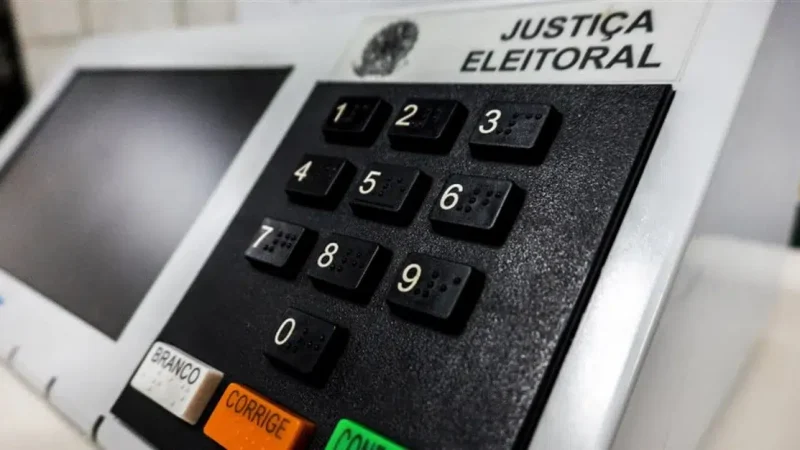 TSE proibirá que IA recomende candidatos durante eleições 2026, mesmo que o pedido parta do usuário