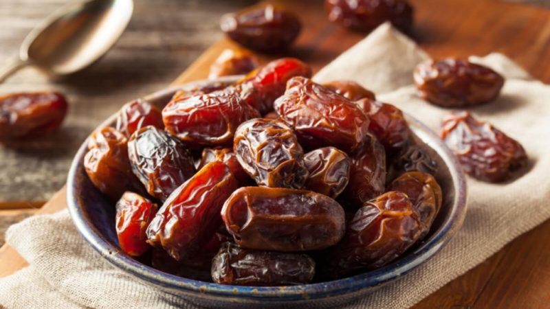 Tâmara na Páscoa: 5 benefícios da fruta para a saúde