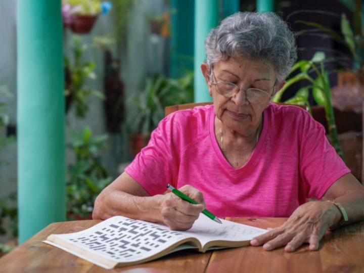 5 benefícios da estimulação cognitiva para os idosos