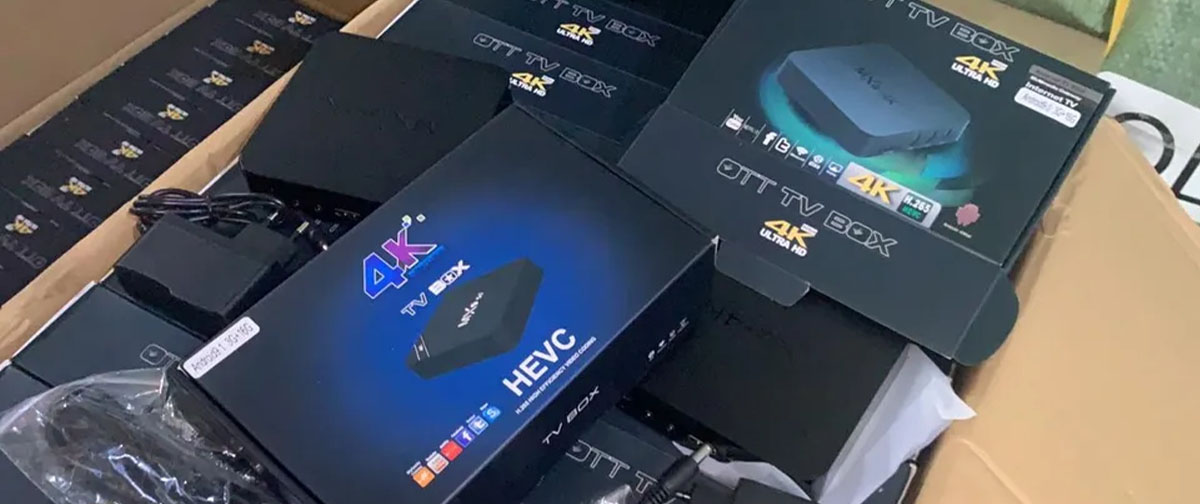 Anatel quer transformar TV Boxes apreendidas em computadores para escolas, e desta vez com escala nacional