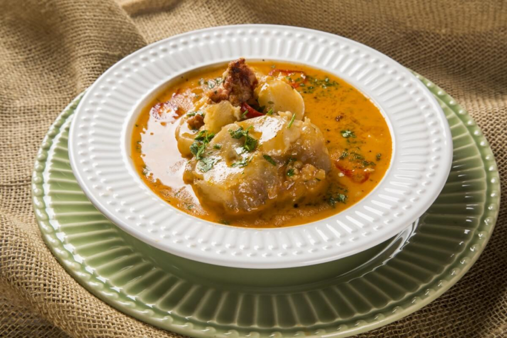 Caldo de mocotó: aprenda receita prática e saudável