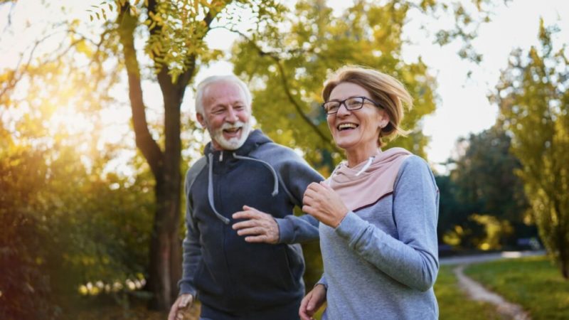 Saúde na terceira idade: como manter o corpo em movimento no outono
