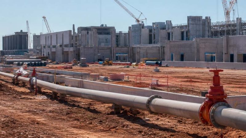Centro de dados consome 110 milhões de litros de água e reduz pressão em torneiras nos EUA