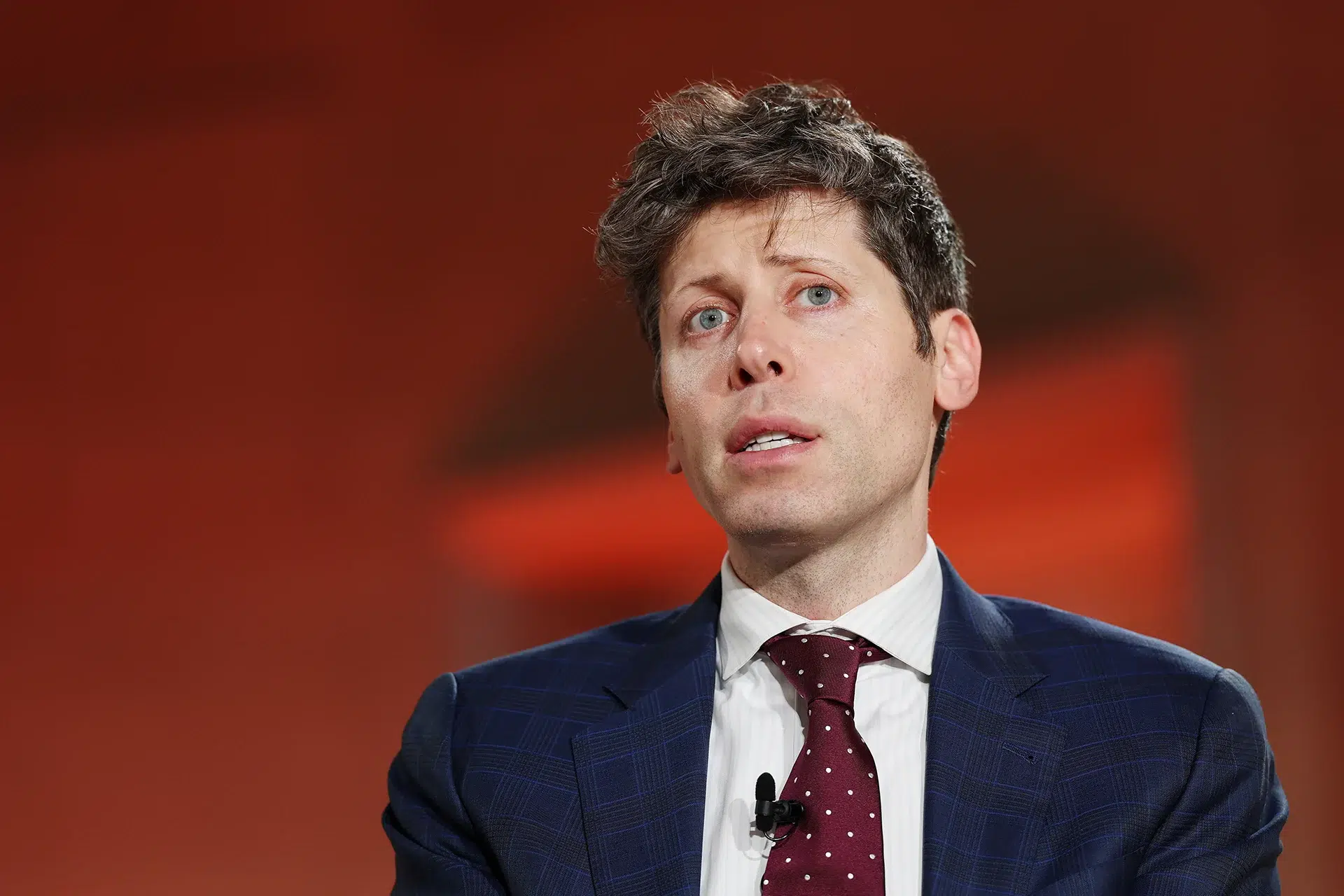 Sam Altman admite erro em projeções sobre impacto da IA ​​no mercado de trabalho