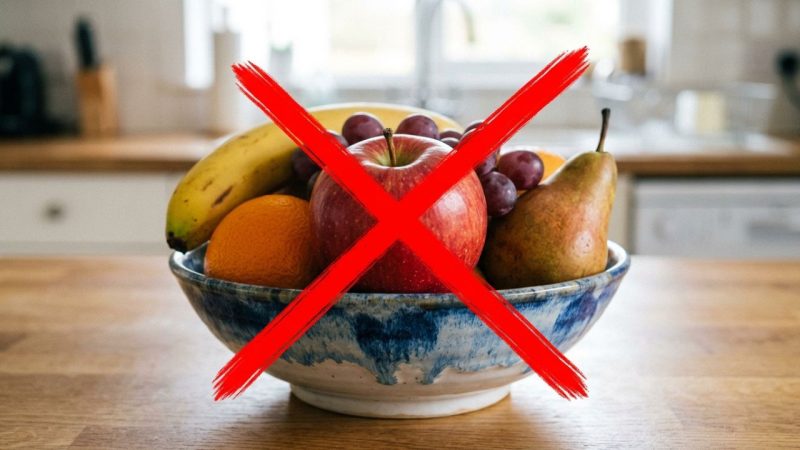 Pare de guardar maçãs misturadas com outras frutas maduras na mesma fruteira: essa é a maneira correta de isolar a fruta para evitar que seu gás natural apodreça as vizinhas