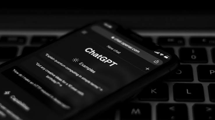 Pesquisadores descobrem brecha no ChatGPT que gerava imagens sexuais